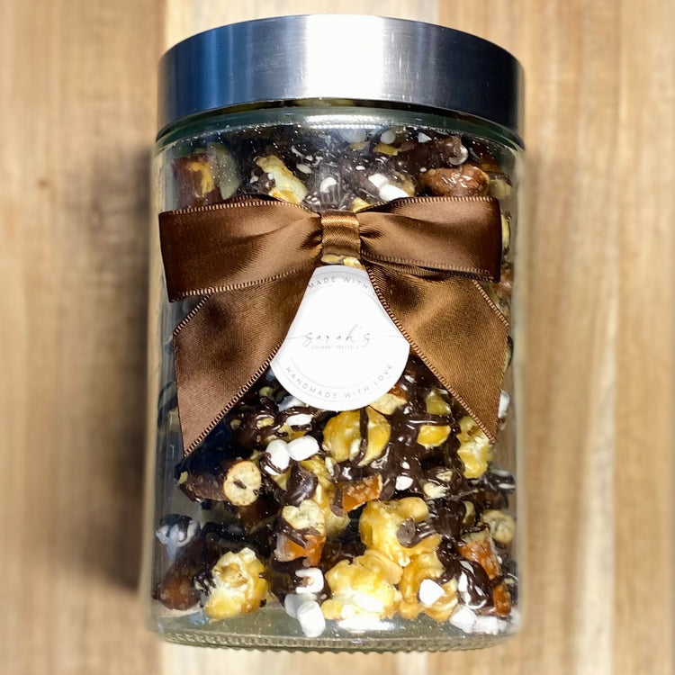 Signature Recipe Gourmet Popcorn in Glass Gift Jar