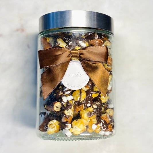 Signature Recipe Gourmet Popcorn in Glass Gift Jar